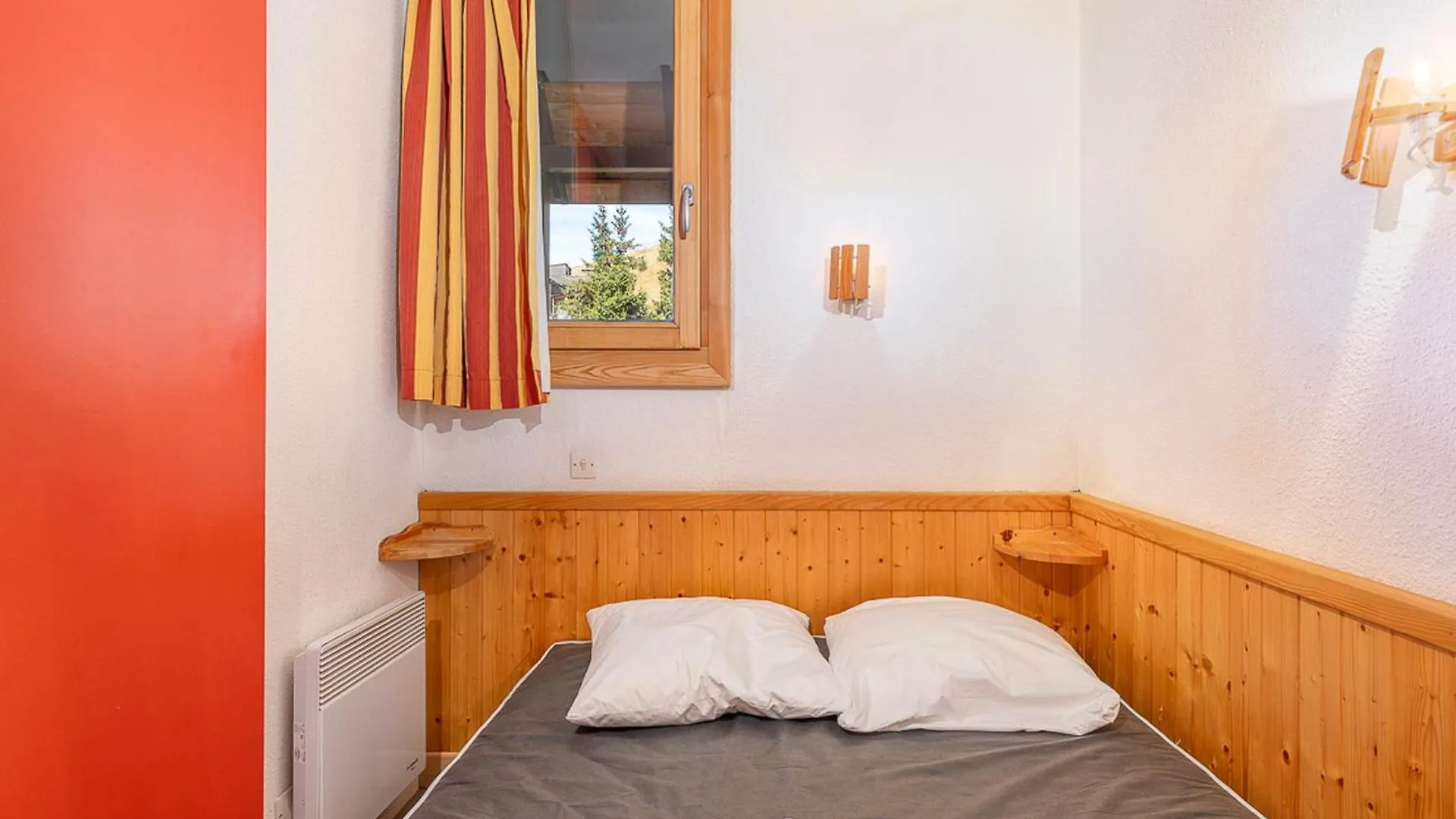 Charmant 2 Pieces Cabine Pour 6 Personnes Au Centre D'Avoriaz Avec Balcon Sud Et Acces Direct Aux Pistes - Fr-1-314-212 Morzine Apartmán