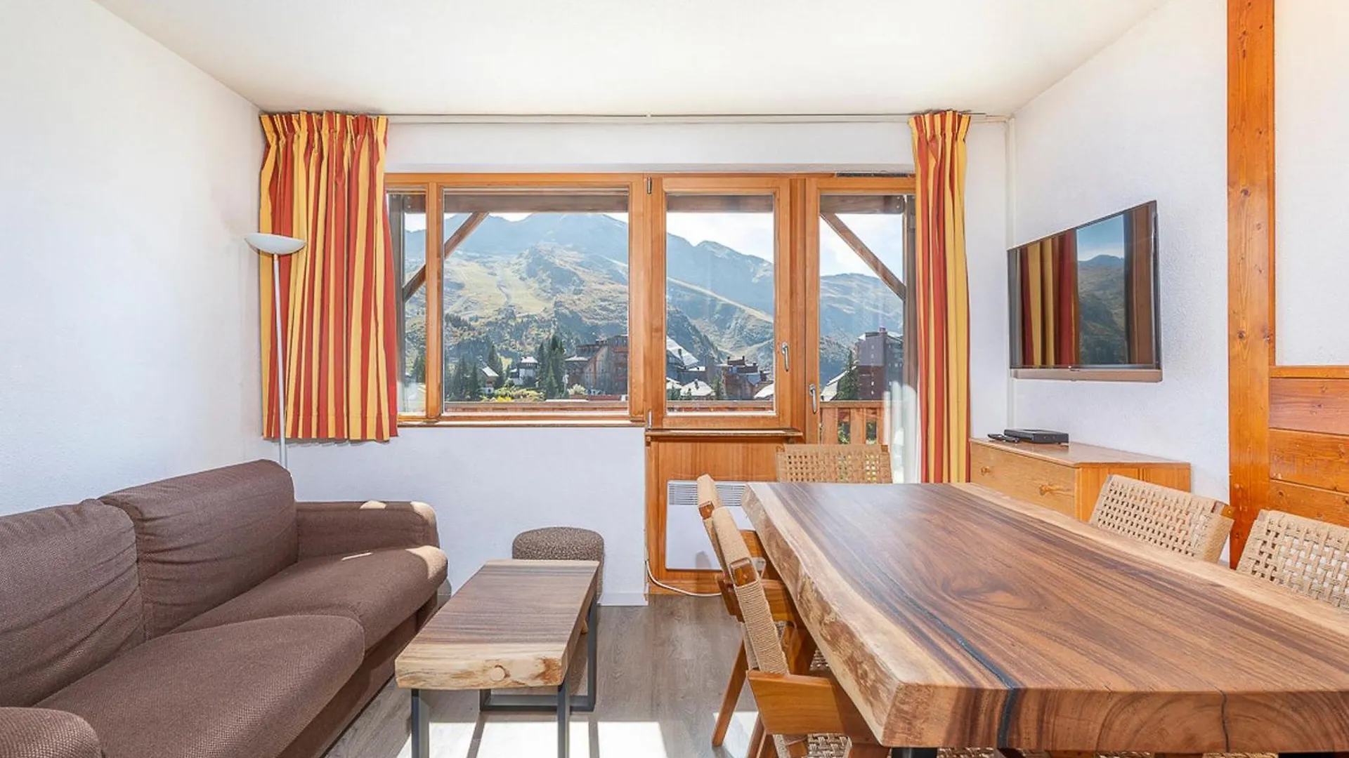 Apartmán Charmant 2 Pieces Cabine Pour 6 Personnes Au Centre D'Avoriaz Avec Balcon Sud Et Acces Direct Aux Pistes - Fr-1-314-212 Morzine